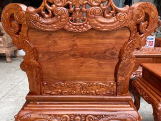 Bộ bàn ghế Hoàng Gia v4 gỗ hương đá 6 món mặt bàn đục hoa lá tây