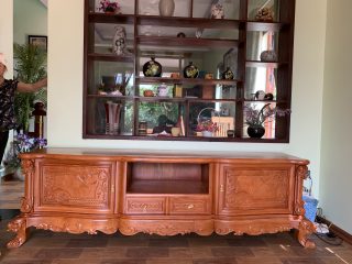 Bộ bàn ghế Hoàng Gia 6 món gỗ hương đá mặt ván tràn (Anh Thái, Tuyên Quang)