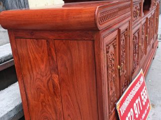 Kệ tivi mõ lồi gỗ hương đá 2m4 đục tứ quý (Chú Mão, Nam Định)