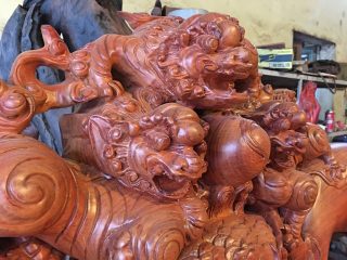 Siêu khủng bộ bàn ghế Minh Quốc Nghê Đỉnh tay cột 26cm gỗ hương đỏ (Anh Vũ, Nam Định)