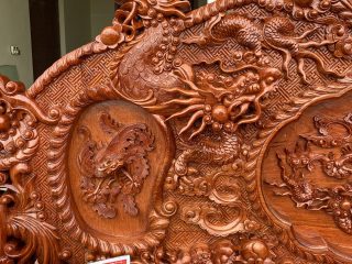 Bộ bàn ghế Rồng đỉnh 9 món tay 14cm chân 14cm đục siêu đẹp