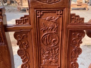 Bộ bàn ghế Tần Thuỷ Hoàng 7 món tay cột 12 gỗ hương đá (Anh Trinh, Yên Bái)