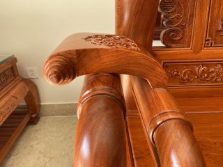 Siêu phẩm bộ ghế Tần Thuỷ Hoàng tay cột 16cm liền khối (Anh Bắc, Hải Dương)