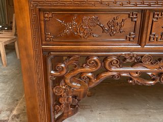 Án gian ngũ phúc gỗ hương đá chân 12cm phun PU cánh gián