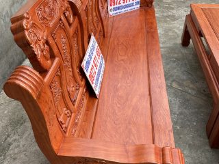 Bộ bàn ghế Âu Á chương voi 6 món gỗ hương đá (Anh Hiệp, Bắc Giang)