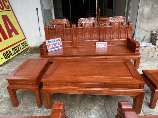Bộ bàn ghế Âu Á chương voi tay đặc liền khối gỗ hương đá (Anh Quân, Ninh Bình)