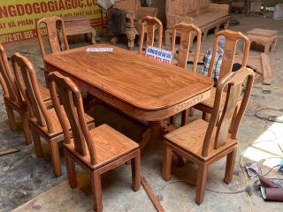 Bàn ghế ăn chữ nhật bo góc bộ 8 ghế gỗ hương đá siêu vân (Anh Kiên, Sơn Tây)