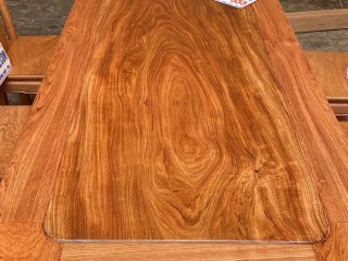 Bàn ghế ăn chữ nhật bo góc bộ 8 ghế gỗ hương đá siêu vân (Anh Kiên, Sơn Tây)