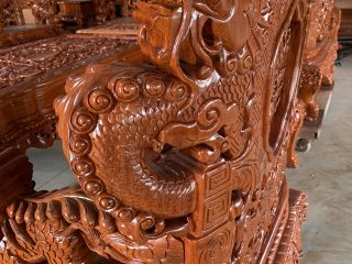 Bộ bàn ghế rồng khuỳnh nghê đỉnh 12 món gỗ hương đá (Chú Sự, Nam Định)