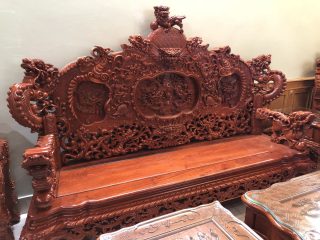 Bộ bàn ghế rồng khuỳnh nghê đỉnh 12 món gỗ hương đá (Chú Sự, Nam Định)