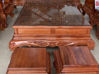 Bộ bàn ghế Hoàng Gia 10 món gỗ hương đá (Anh Mạnh, Hà Tĩnh)