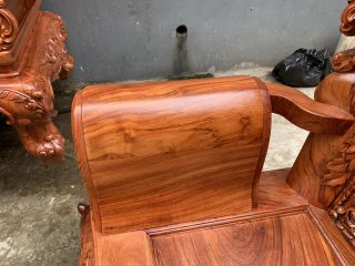 Bộ bàn ghế Louis Hoàng Gia vách trơn 6 món gỗ hương đá (Anh Thiên, Hà Nội)