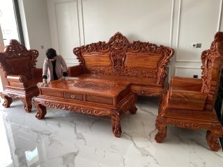 Bộ bàn ghế phòng khách gỗ hương đá mẫu Hoàng Gia chân 16cm 6 món (Chị Loan, Quảng Ninh)