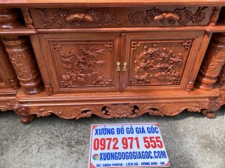 Kệ tivi 2m4 gỗ hương đá mẫu cột nho con sóc đục tứ quý (Anh Hảo, Quảng Ninh)