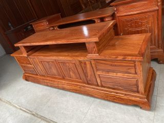 Kệ phẳng trơn 2m gỗ hương đá chọn vân siêu vip (Bác Lộc, Phú Thọ)