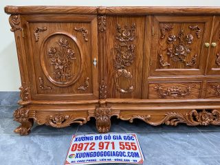 Kệ tivi 2m4 mẫu đục hoa hồng kênh bong siêu đẹp (Anh Thông, Quảng Ninh)