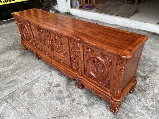 Kệ tivi 2m2 mẫu louis hoàng gia đục hoa hồng siêu đẹp (Anh Trọng, Thái Nguyên)