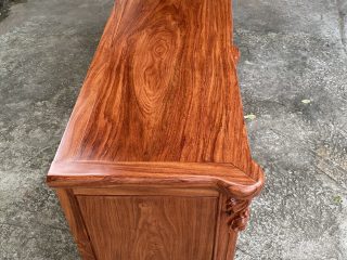 Kệ tivi 2m2 mẫu louis hoàng gia đục hoa hồng siêu đẹp (Anh Trọng, Thái Nguyên)