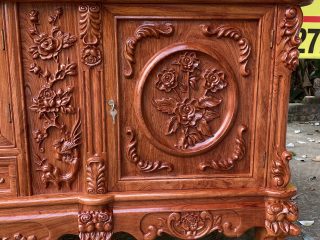 Kệ tivi 2m2 mẫu louis hoàng gia đục hoa hồng siêu đẹp (Anh Trọng, Thái Nguyên)