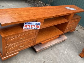 Kệ tivi nguyên khối 2m4 gỗ hương đá 4 ngăn kéo (Chị Thảo, Hà Nội)