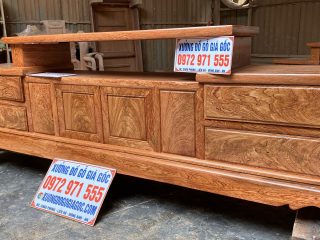 Kệ tivi trơn 2m4 gỗ hương đá hàng siêu đỉnh cao (Anh Hòa, Hà Nội)