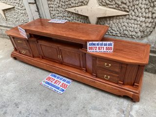 Kệ tivi vát trơn 2m4 gỗ hương đá (Chú Lợi, Bắc Ninh)