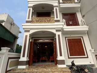 Bộ bàn ghế rồng đỉnh 10 món gỗ hương đá đục siêu đẹp (Anh Thế, Hải Dương)