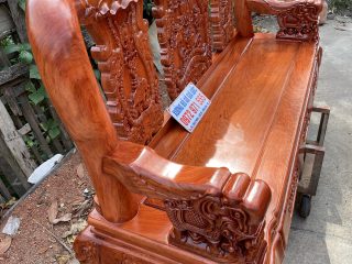 Bộ bàn ghế 6 món Minh quốc voi tay cột 12 gỗ hương đá (Chú Dũng, Nghệ An)