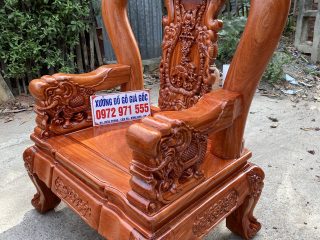 Bộ bàn ghế 6 món Minh quốc voi tay cột 12 gỗ hương đá (Chú Dũng, Nghệ An)