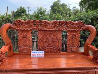 Bộ bàn ghế 6 món Minh quốc voi tay cột 12 gỗ hương đá (Chú Dũng, Nghệ An)