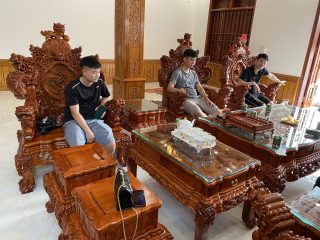 Bộ bàn ghế rồng đỉnh 10 món gỗ hương đá đục siêu đẹp (Anh Thế, Hải Dương)