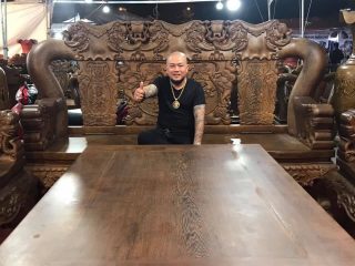 Siêu phẩm độc nhất vô nhị bộ quốc voi tay 28 gỗ mun đuôi công (hàng dự triển lãm) của Đồ Gỗ Phạm Gia