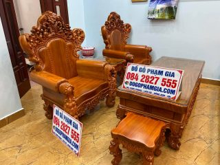 Bộ bàn ghế Hoàng Gia nguyên khối 6 món gỗ gõ đỏ (Chú Minh, Quảng Ninh)