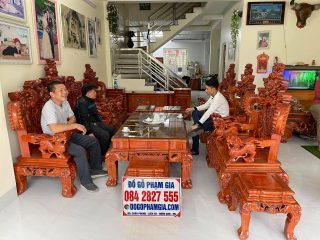 Bộ bàn ghế Rồng Khuỳnh Nghê Đỉnh gỗ hương đá tay cột 12cm (Anh Dương, Lai Châu)