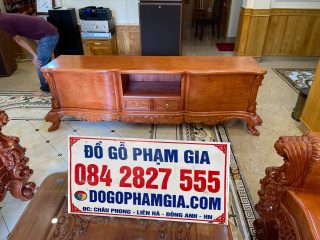 Bộ bàn ghế Louis Hoàng Gia nguyên khối 6 món gỗ hương đá (Anh Cường, Nam Định)