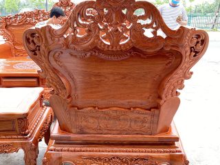 Mặt sau ghế đơn đục trạm cầu kỳ