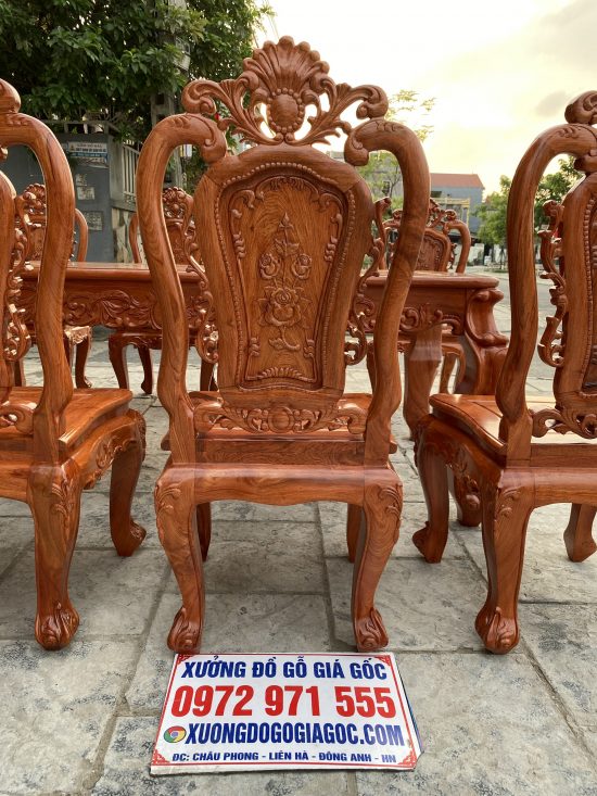 ghế ăn hoàng gia