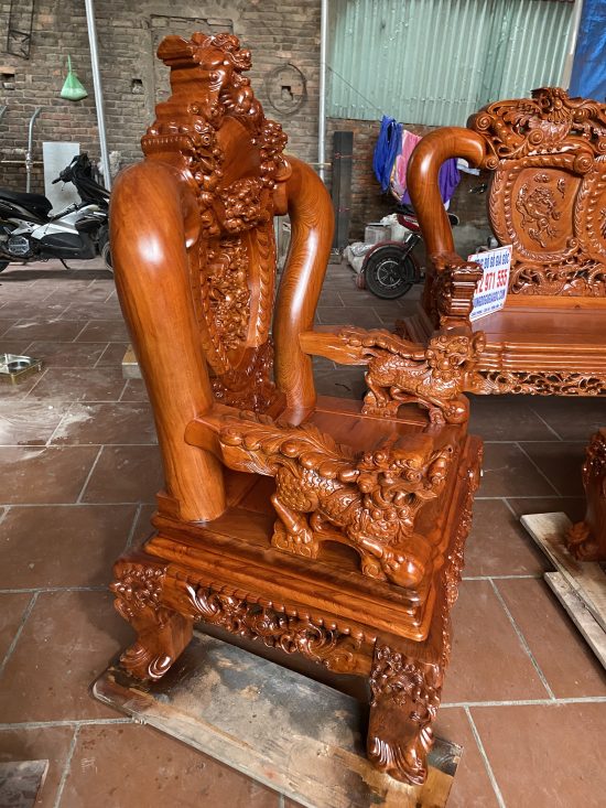 Mặt bên ghế đơn