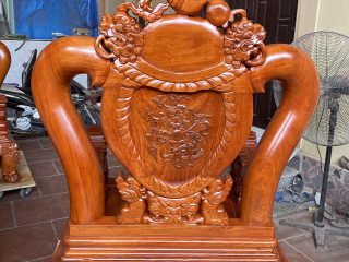 Mặt sau ghế đơn