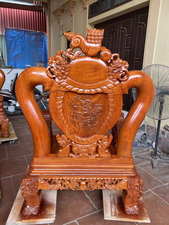 Mặt sau ghế đơn