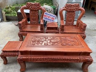 Ghế đơn và đôn kẹp