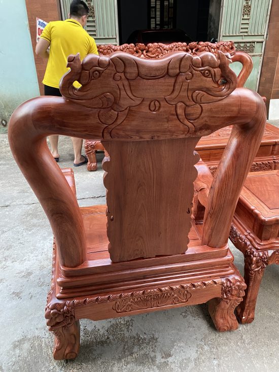 Mặt sau ghế đơn