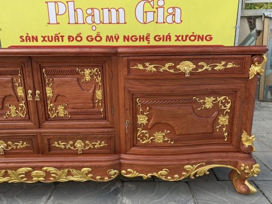 kệ tivi hoàng gia