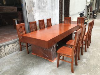 Bàn ăn gỗ hương đá đóng hộp 10 ghế đục chữ thọ lệch