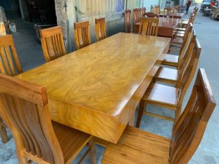 Bộ bàn ăn 10 ghế gỗ cẩm vàng sang trọng đẳng cấp