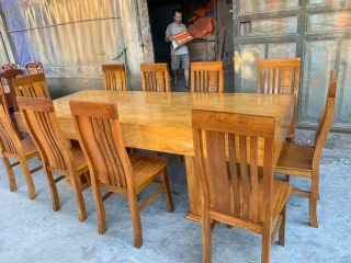 Bàn ăn 10 ghế thọ lệch gỗ cẩm vàng chất lượng