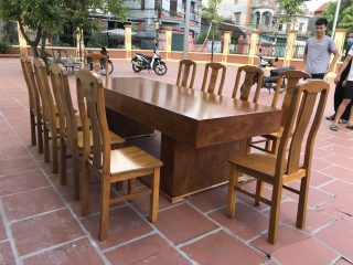 Bàn ăn 10 ghế đục chữ thọ tròn gỗ cẩm vàng