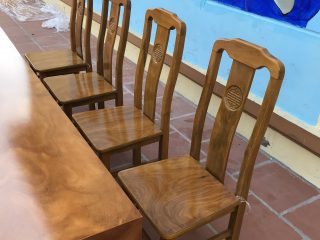 Bàn 10 ghế đục chữ thọ tròn