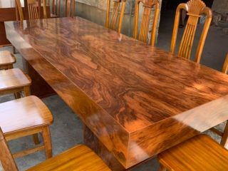 Bàn ăn đóng hộp gỗ hương xám