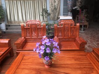 ghế Âu Á chương voi tay hộp